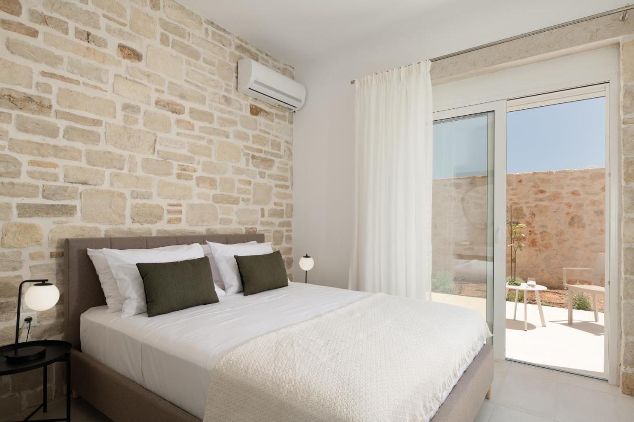 Evaero Villas I, Ii, Iii, IV - An Ever-So Inviting Escape, By Thinkvilla Sfáka Exterior foto