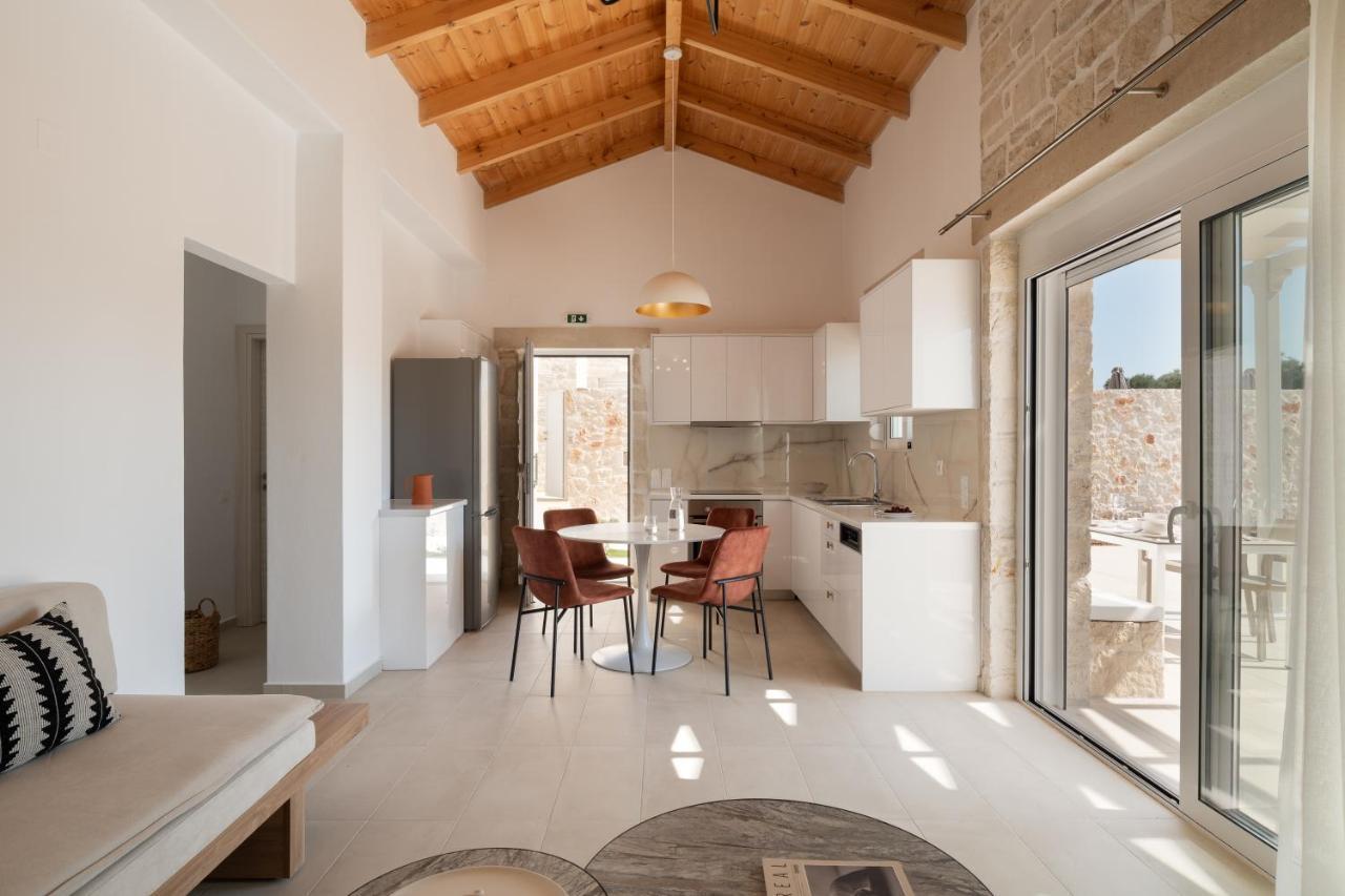 Evaero Villas I, Ii, Iii, IV - An Ever-So Inviting Escape, By Thinkvilla Sfáka Exterior foto